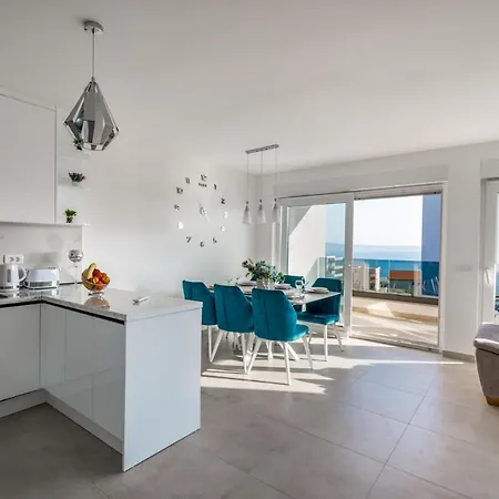 Apartament Marko - New Sea View With Free Parking *
