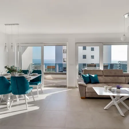 Marko - New Sea View With Free Parking Apartament *
