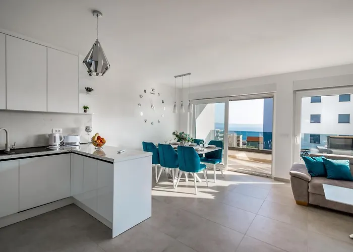 아파트 Marko - New Sea View With Free Parking *