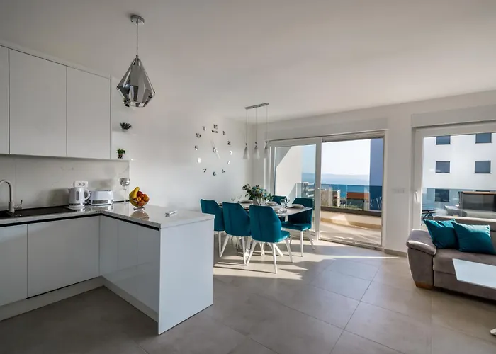 아파트 Marko - New Sea View With Free Parking *